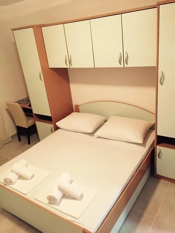 Rooms Florida Tribanj-Kruscica 4*,